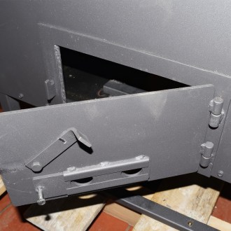 Wax melter and paraffin applicator